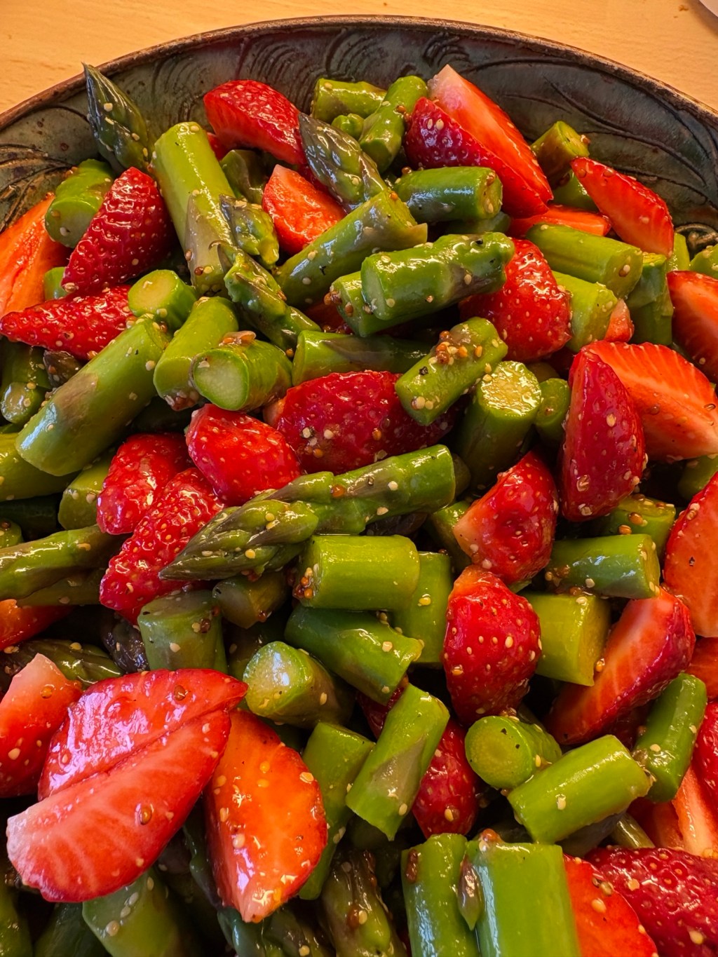 Salade asperges et&nbsp;fraises